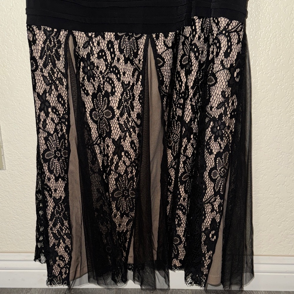 Candalite Women’s Lace Long Sleeveless Black Dress - Picture 7 of 10